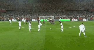 《胜利女神》新皮肤冲破尺度 跟没穿一样