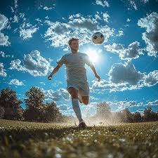 曝多数球员不满解雇阿莫林 12人发文感谢 4000万红星晒图嘲讽惹争议