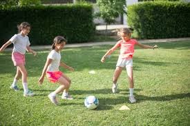 体育博弈中的“回报错觉”：高频小赢如何掩盖大亏？（体育博弈的回报幻象：频繁小胜为何掩盖巨亏？）