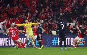 队报：里昂被迫签下森林门将特纳，并将其租借至美职联